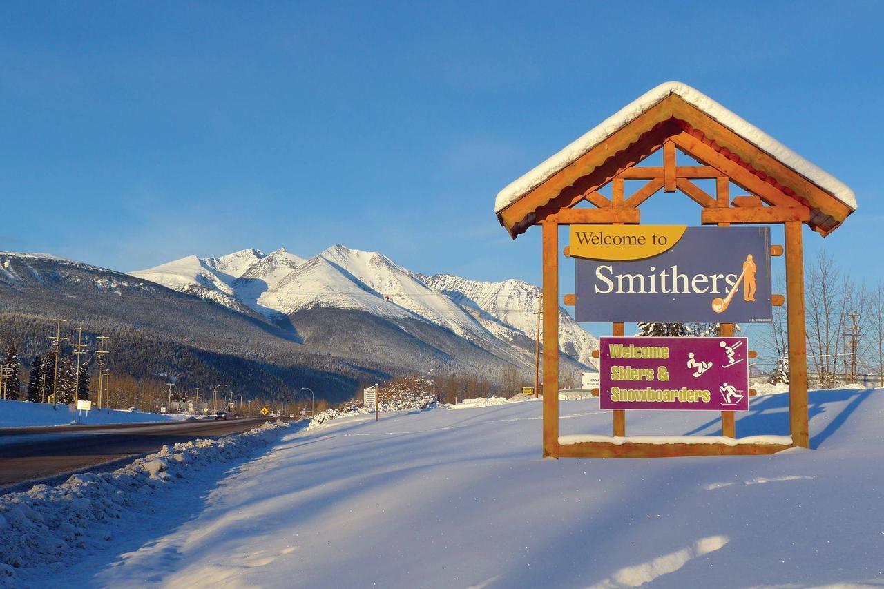 Silvern Lake Trail Bed And Breakfast Smithers Exterior foto