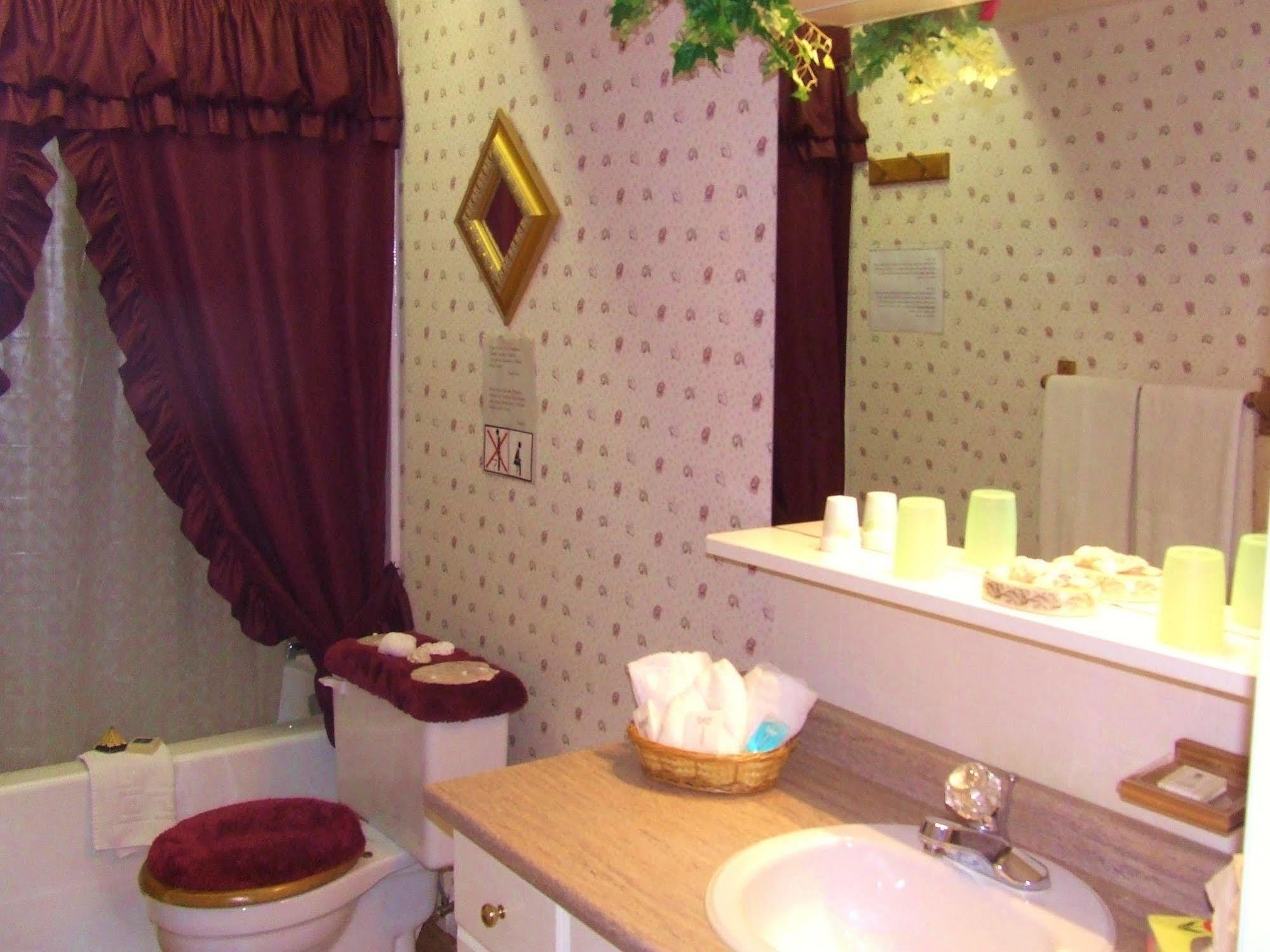 Silvern Lake Trail Bed And Breakfast Smithers Exterior foto